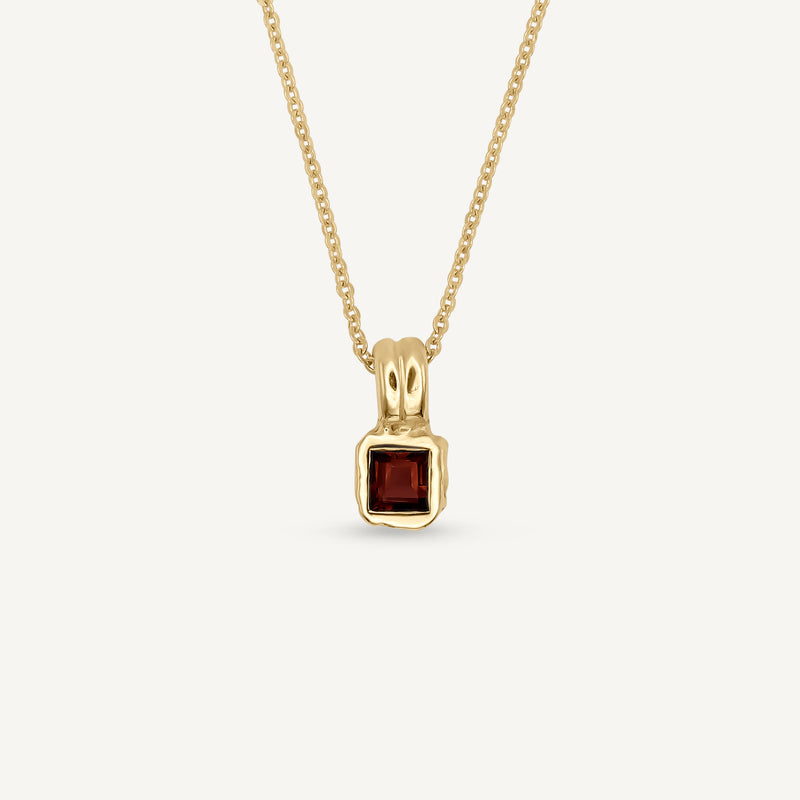 Lys Garnet Solitaire 14ct Gold Necklace